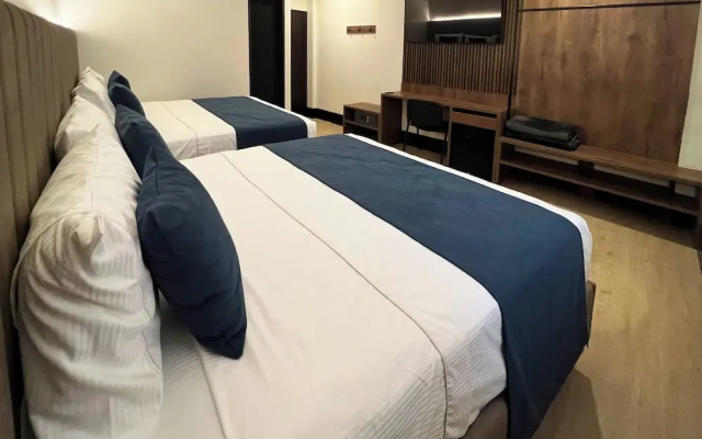 Hotel Continental By Hours