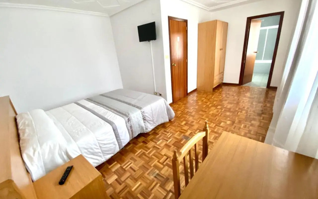 Garden Lodge Hostal Evencio