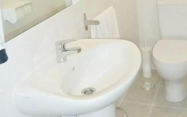 Peneco Albufeira GuestHouse - Hostel