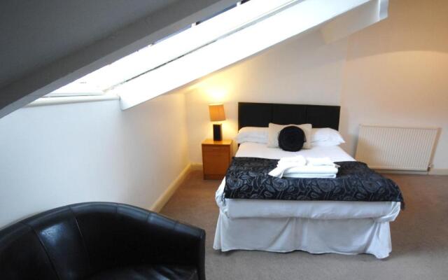 Rowntree Lodge