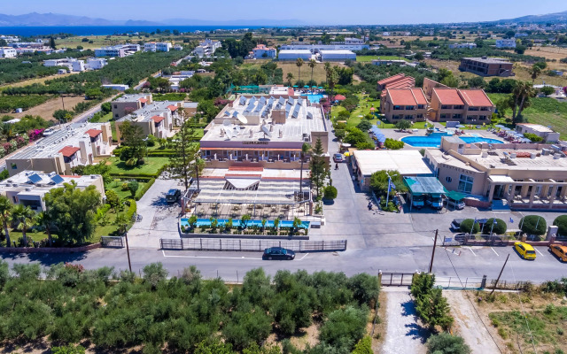 ILIOS APARTHOTEL(Tigaki)