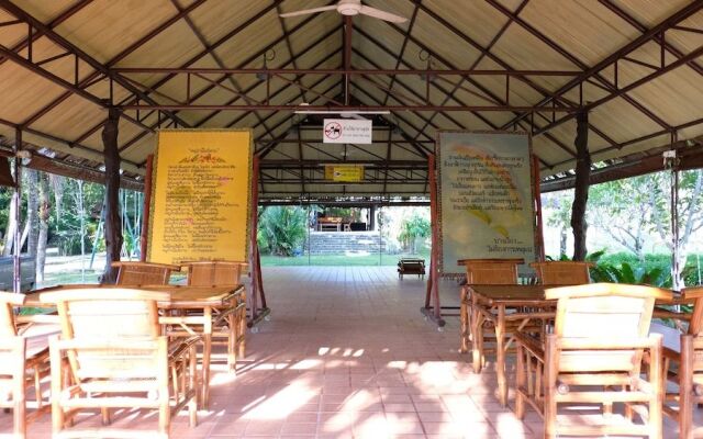 Sawasdee Lagoon Camping & Restaurant