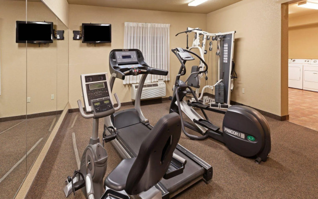 Candlewood Suites St Robert by IHG