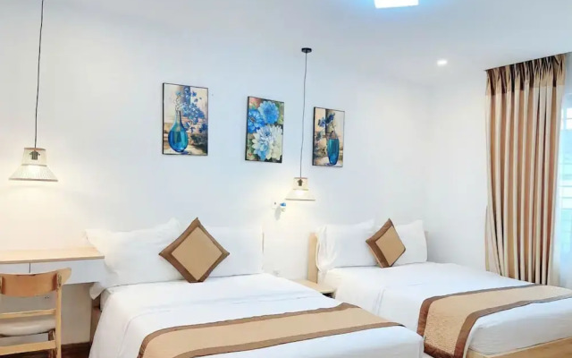 Nana House Homestay