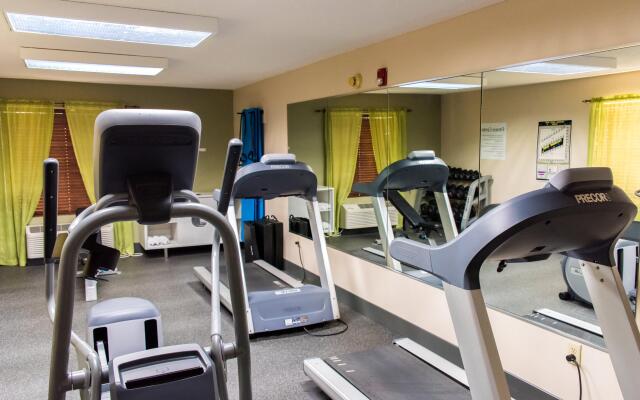 Holiday Inn Express Hotel and Suites Kinston by IHG