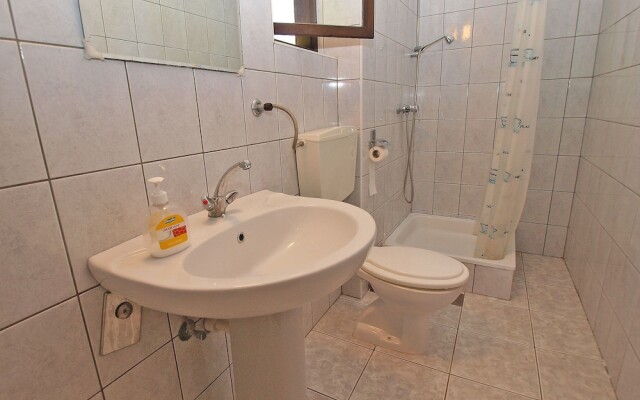 Apartment 1095