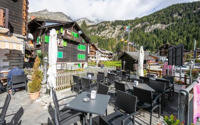 Monterosa Cozy Apartment 200m From Ski