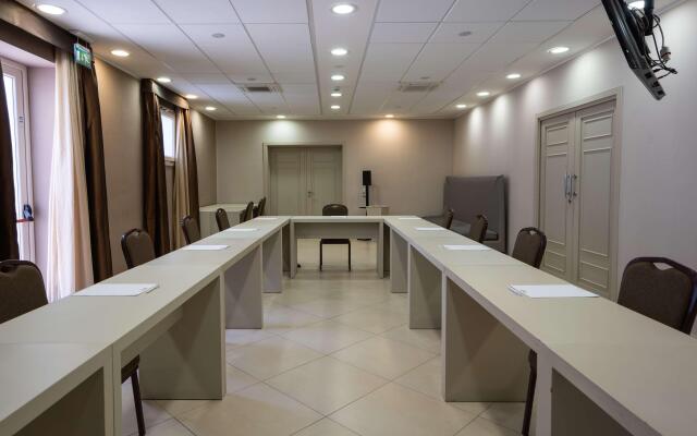Best Western Plus Hotel Perla Del Porto