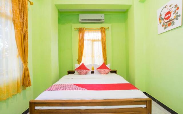 OYO 1419 Rhona Guest House Syariah