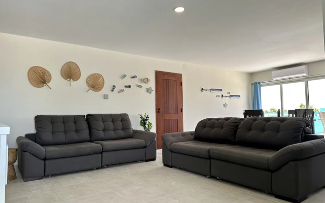 Merakii Seaview Escape Curacao