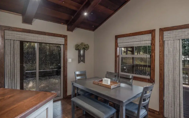 Moon Mountain Escape by Ruidoso Vacation Rentals