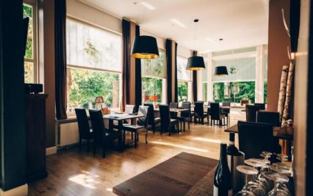 VILLA FIRST im Sophienhof