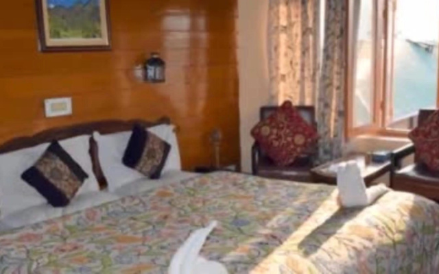 Welcome Hotel Gulmarg – Guest Rooms – Gulmarg