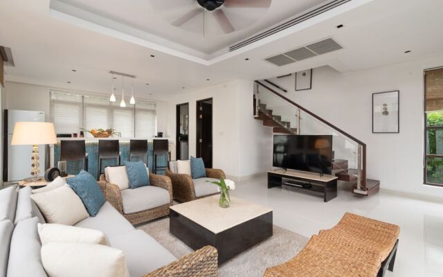 2 Br Luxury Villa SDV141 near the beachfront by Samui Dream Villas