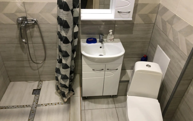 Апартаменты на проспекте Строителей 18