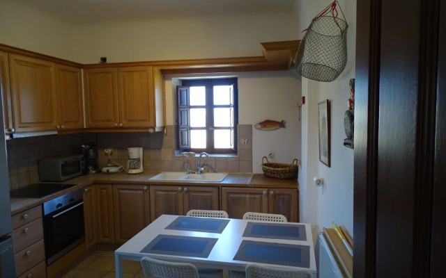 Monolithos Villa