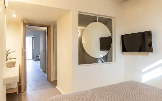 Frescoes Luxury Suites