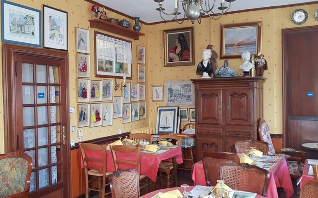 Hôtel Louise De La Vallière