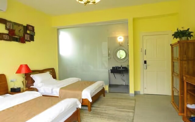 Xifeng Shouma Theme Hotel