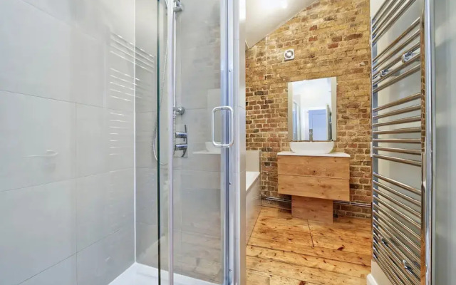 Spacious 1 Bed 1 Bath Southwark