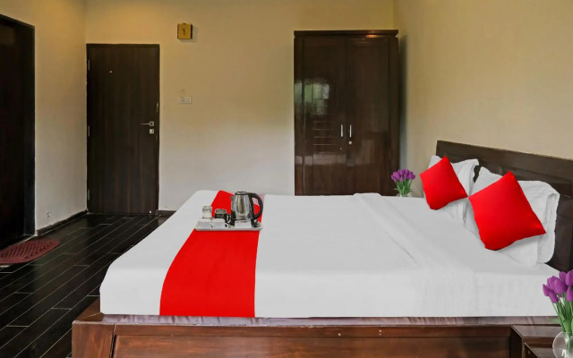 OYO 88551 Hotel Mira Residency