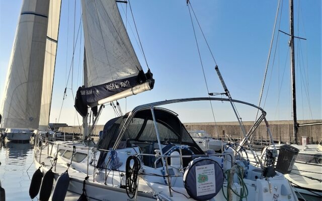 Captivating 2-bed Villa in Forio - Enjoy a Yacht