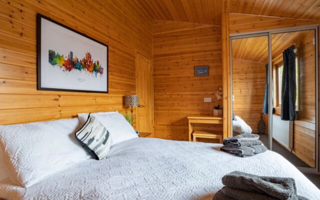 Loch Leven Lodge 12