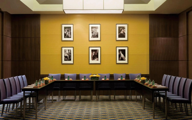 Courtyard by Marriott Shanghai Xujiahui
