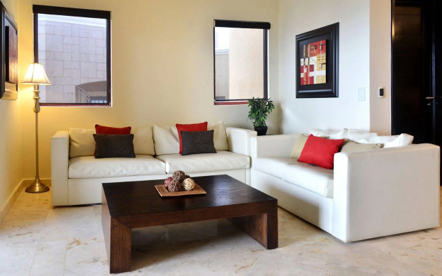 Residencia El Faro by Rentals Your Way