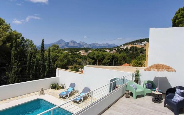 Beautiful holiday home in Altea near the Mediterranean Sea