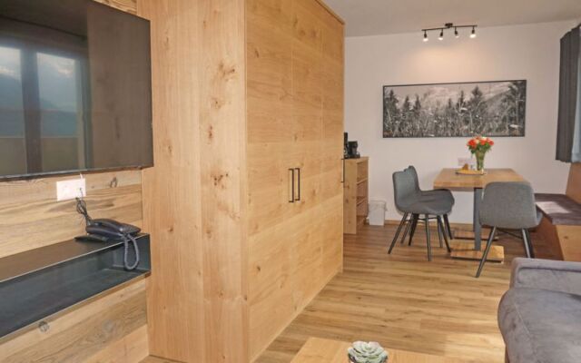 Apartment Ladis Fiss