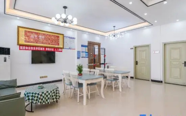 Worry-free Courtyard