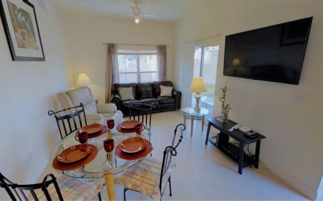 Venetian Bay 2250 - Four Bedroom Townhome