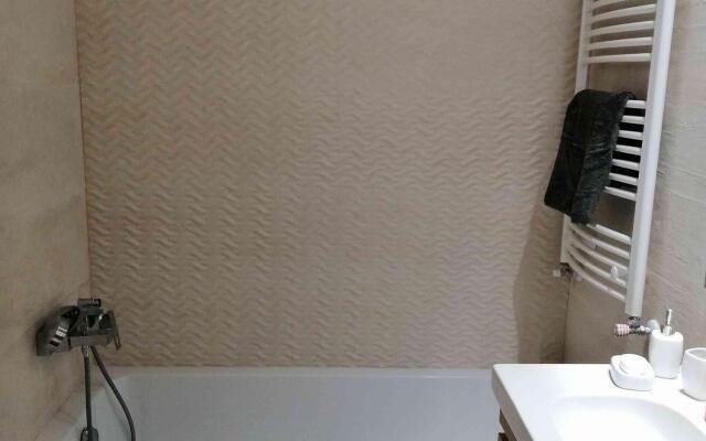 Bright & Stylish 1bd flat in Jardins De Carthage
