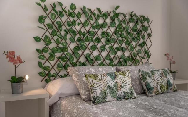 N&A Golondrinas Recently Renovated 2bdr Apt