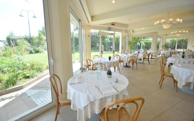 Hotel Bellevue Beach