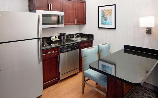 Homewood Suites by Hilton Dallas Market Center
