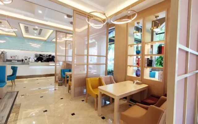 Huadu International Hotel