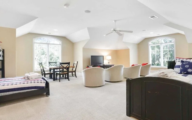 Sea Escape by RedAwning