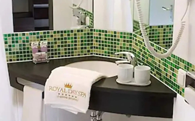 Hotel Arooma