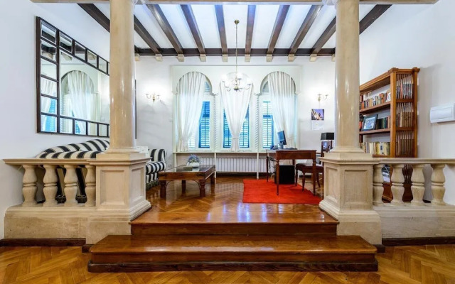 Villa Mediteran