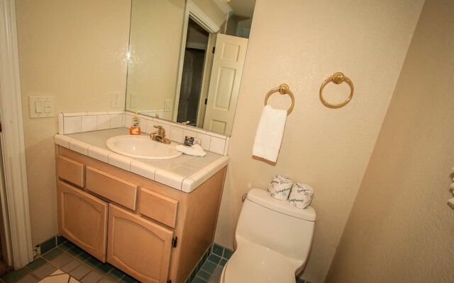 Bear Stone 686 by RedAwning