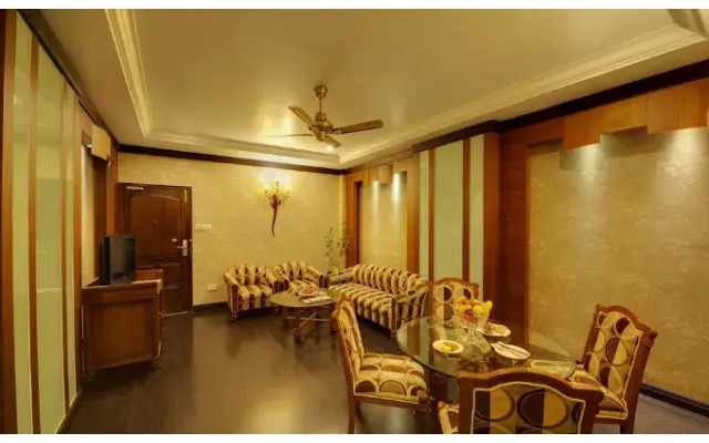 Hotel Babylon International
