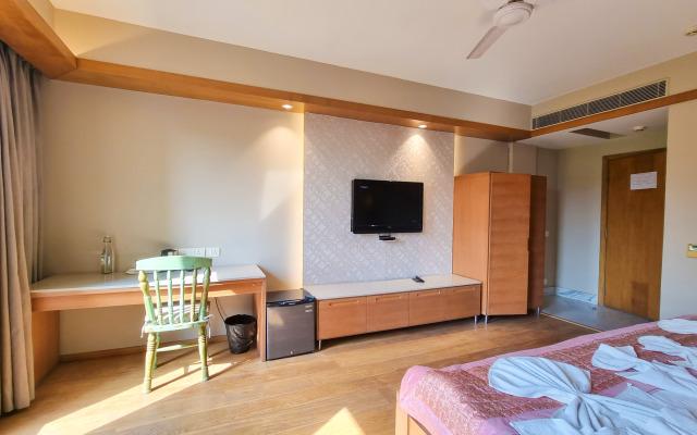 CRS Inn - A Premium Homestay ( near Cyber Hub)