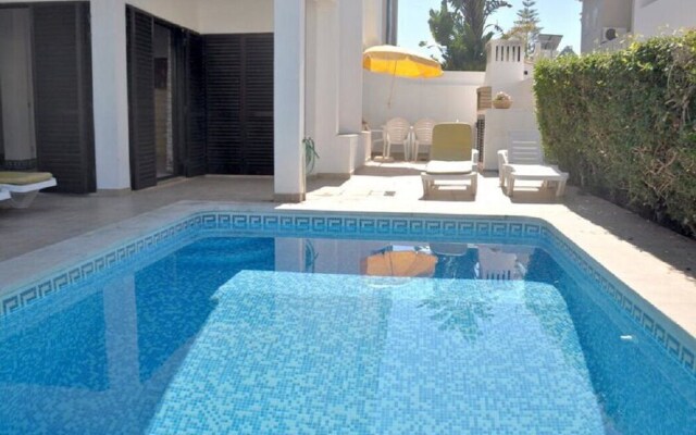 Comfortable semi-detached private pool villa