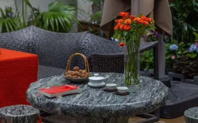 Huayueye·Chinese Classical Tibetan Villa Zizai Courtyard Homestay (Lijiang Ancient City)