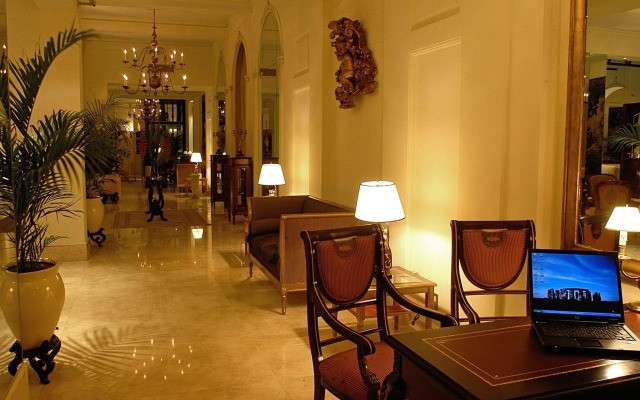 Melia Recoleta Plaza