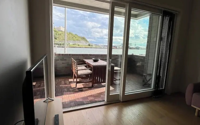 Stylish Seaview 4 Beds Central Apartment Sorenga