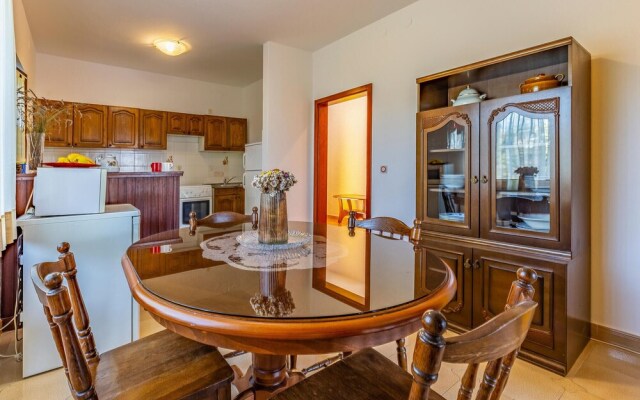 Amazing Home in Medulin With Wifi and 3 Bedrooms