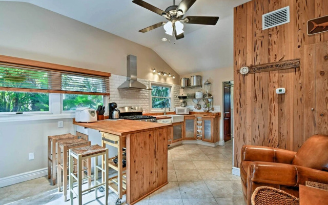 Sarasota Bungalow w/ Pergola, Garden & Waterfalls!